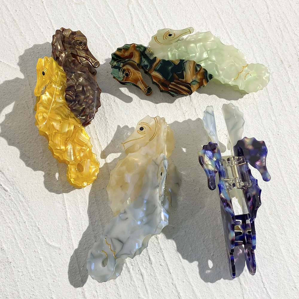 

AENSOA Chic Double Seahorse Hairpin For Women Cartoon Personality Acetic Acid Grab Marine Animal Hair Clip Y2K Original Design