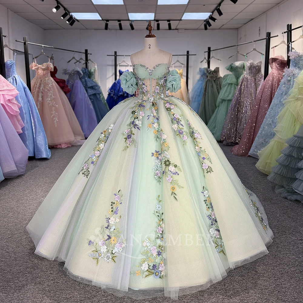 

Customized Luxurious Ball Gown Quinceanera Dress for Girl Lace Scoop Court Train Robe Princess vestidos de 15 años quinceañeras