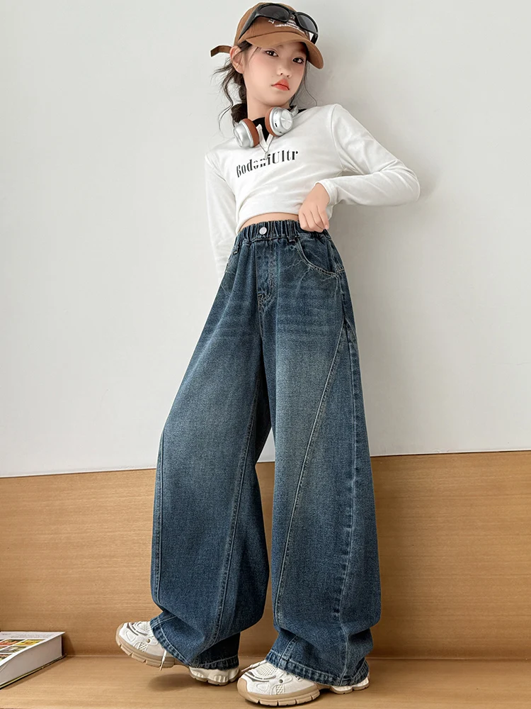 

2025 Spring and Autumn Girl Miu Leather Standard Scimitar Pants Jeans High Quality High Quality Loose