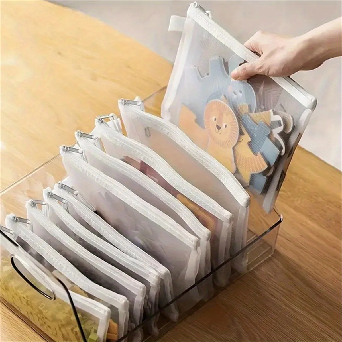 

8pcs Zipper Mesh Bags, 3 Sizes, Zipper Mesh Bags, Waterproof Clear Travel Bags, Office Supplies Document Bags With Zipper