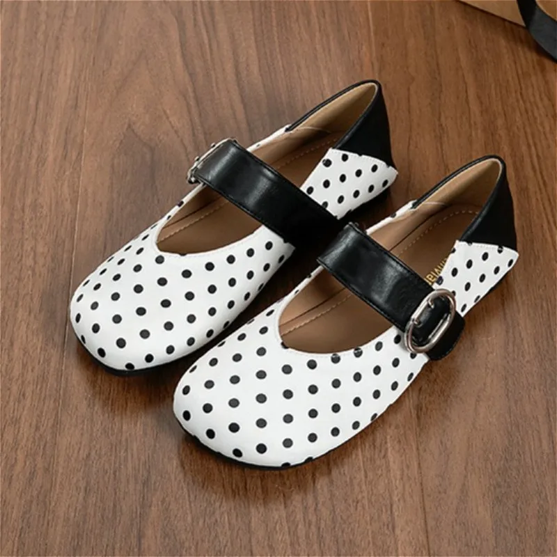 

Brand Suede Ballet Flats Women Retro Belt Buckle Shallow Round Toe Comfort Casual Shoes Elegant Designer Mary Jane Shoes Women