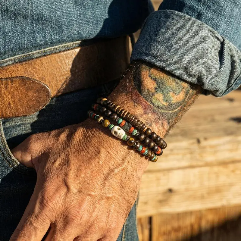 Vintage Handmade Beaded Skull Bracelet For Men Wooden Coconut Shell Beaded Bracelet Jewelry