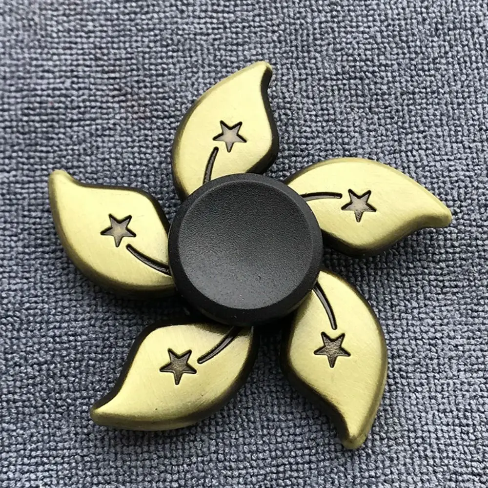 Office Desk Toys Brass Color Finger Spinner Metal ADHD Anxiety Fidget Spinner Exterior Smooth Cool Hand Spinning Kids Toys