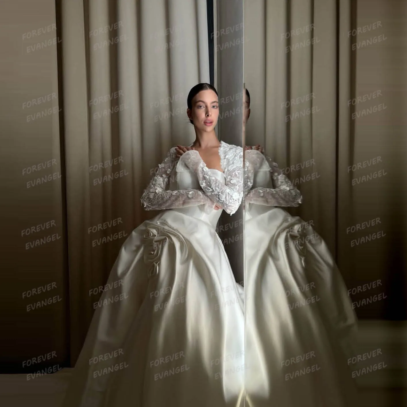 ชุดแต่งงานแบบเรียบง่ายสำหรับผู้หญิง ทรงเอไลน์ ชุดเจ้าสาวเซ็กซี่ ผ้าลูกไม้ แขนยาว ผ้าซาติน แต่งระบายหรูหรา สามารถสั่งตัดได้