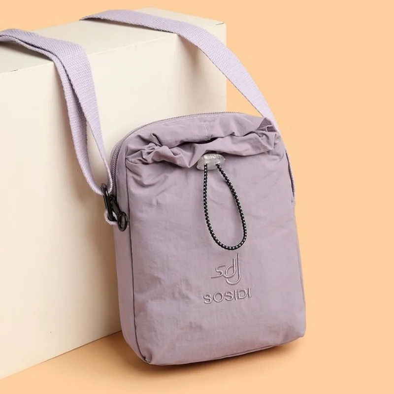 

Unique One Shoulder Versatile Crossbody Retro Work Travel Stylish Bag Suitable During A City Tour