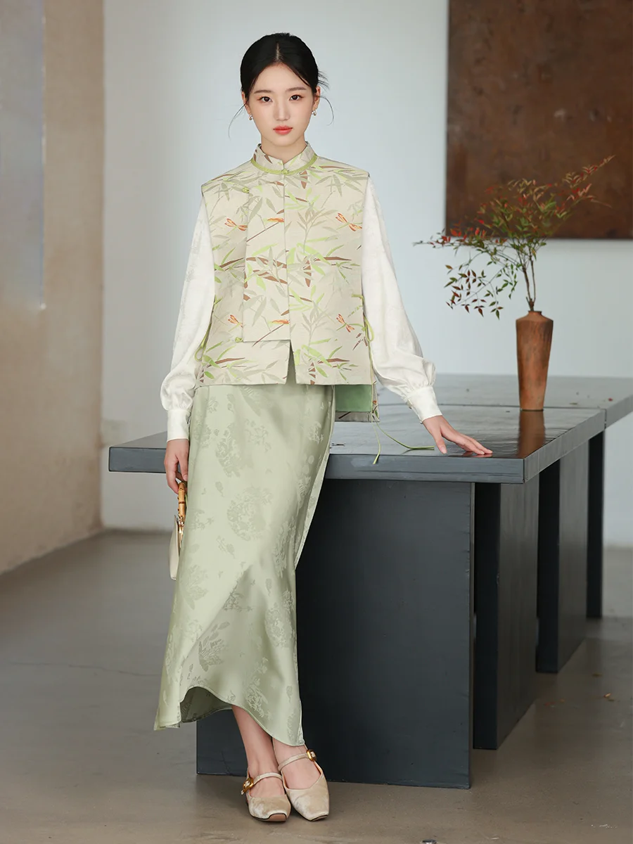 

New Chinese Sle Women's Jaet Top New Season Embroidery Color Blo Qipao Collar Texture Sensation Elegance Vest Coat