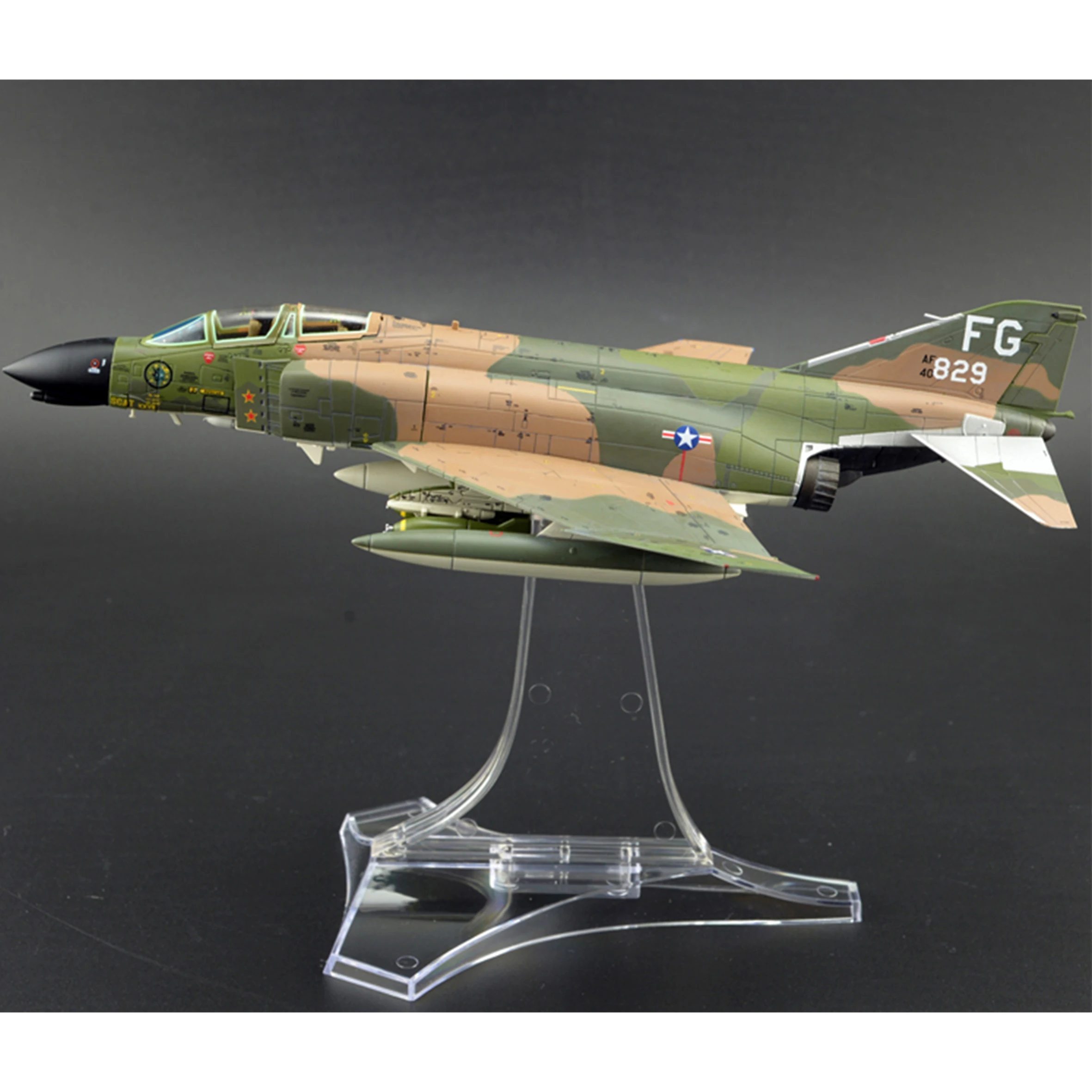 1: 72 AC1012 F-4C Fighter Model 640829 433rd TFS 8th TFW UBON RTAB 1967 Alloy Collection Model