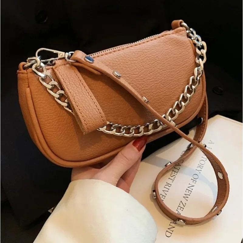 

Ladies Casual Retro Shoulder Bag Fashion Chain Handbag Autumn and Winter New Messenger Retro Women's Bag
