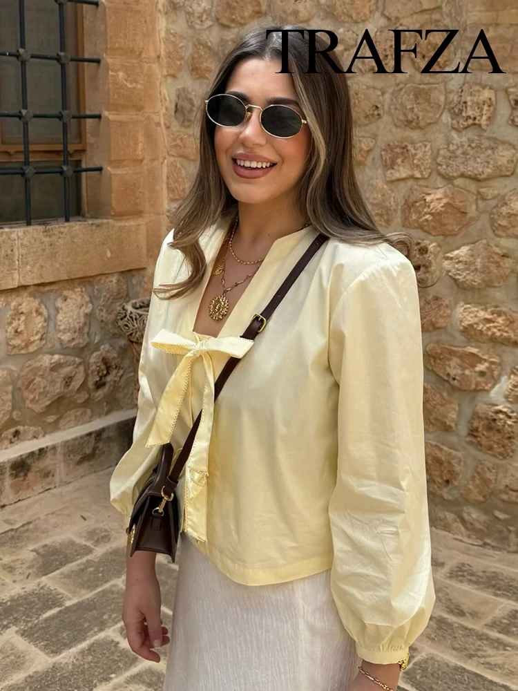 TRAFZA Dames Zomermode Blouses V-hals Strik Veters Poplin Kort Shirt Vrouwelijk Veelzijdig Chic Elegant Casual Vrouw Top