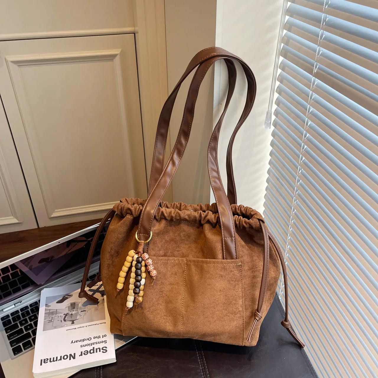 

2025 New Drawstring Bucket Bag for Women, Spacious Shoulder Hobo Purse, Casual Adjustable Strap Crossbody, Roomy & Versatile​