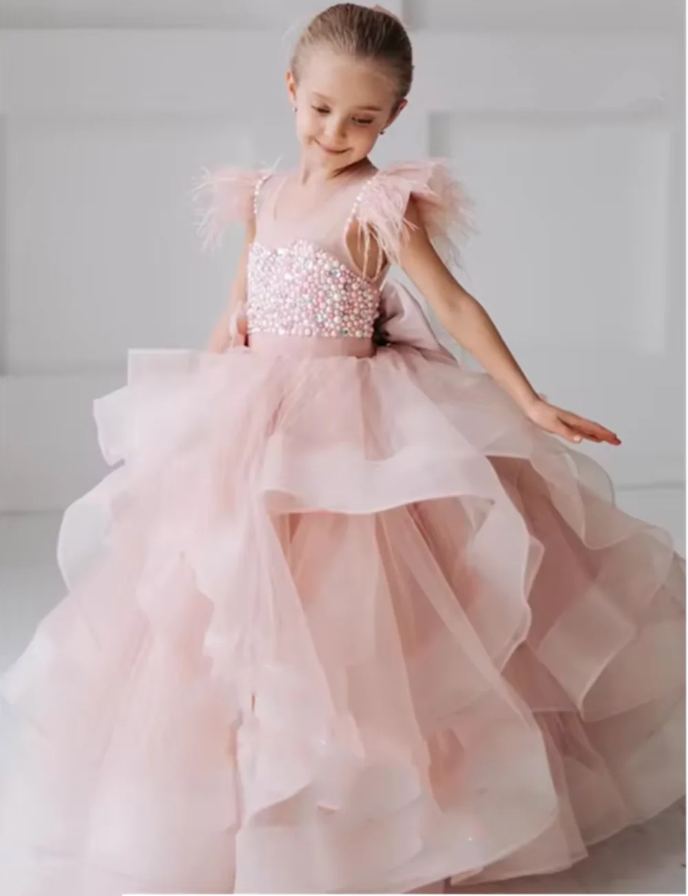 Pink Ruffles Feather Pearls Elegance Flower Girl Dress with Bow Puffy Wedding Princess Baby Birthday Prom Gown for Girls