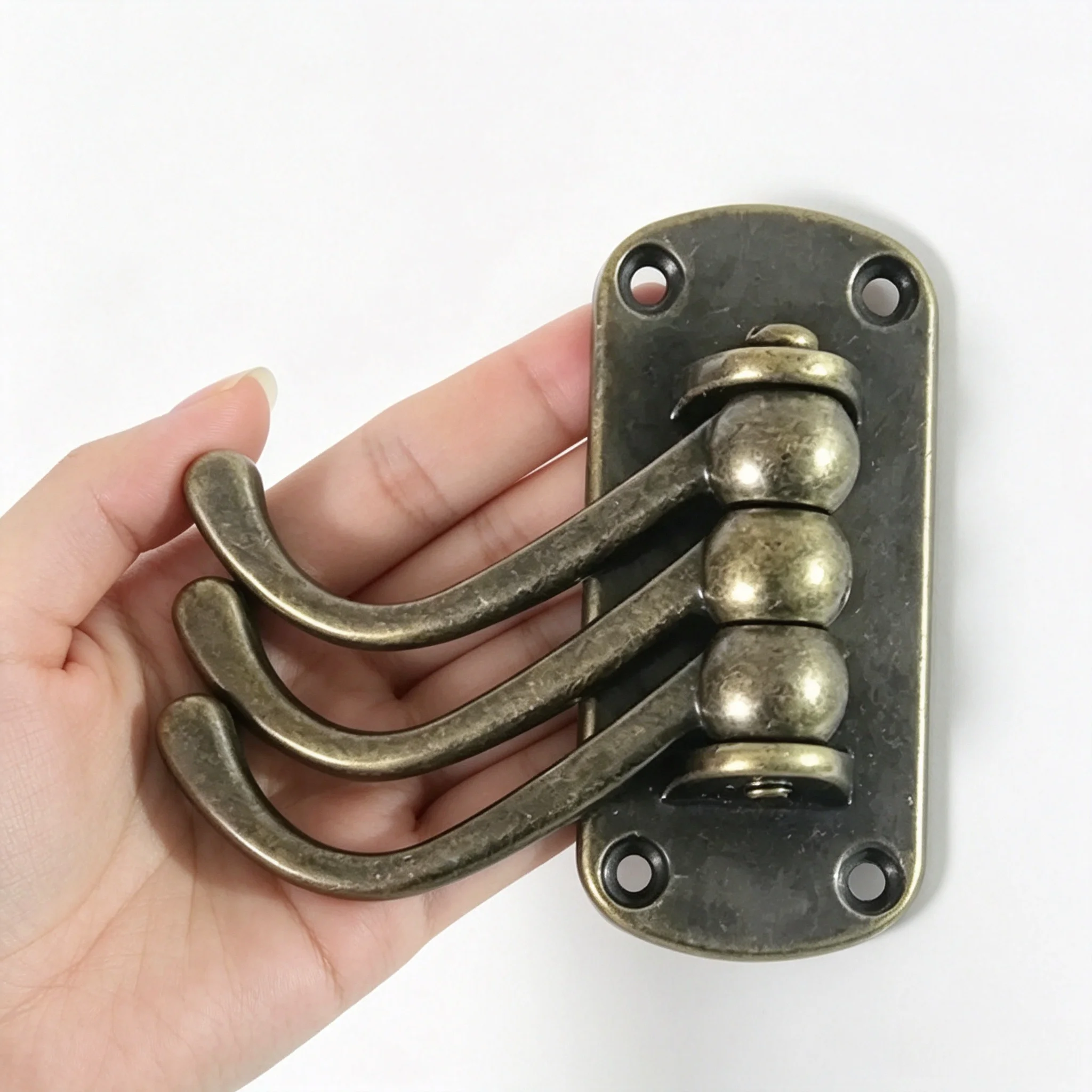 Bronze Coat Hook, 3‑Arms Adjustable Wall Mount Hook, Stylish Bronze Finish, Easy Installation, Home Decor Space‑Saving Organizer