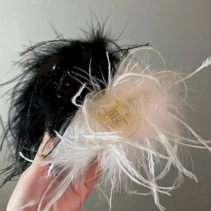 2024 Summer Clip Sweet Ostrich Feather Hair Clip Female White Black Shark Hair Claw Headwear Women Hair Accessories