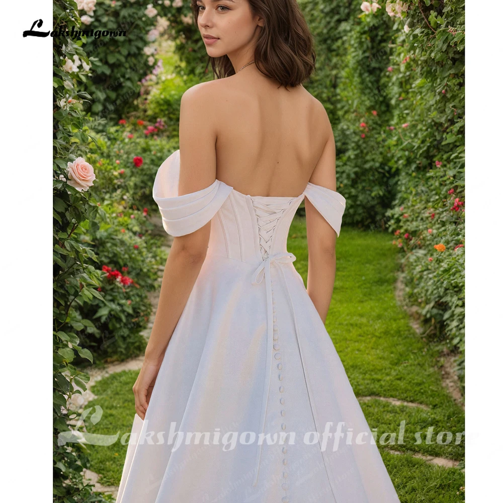 Lakshmigown Schulterfreies A-Linien-Hochzeitskleid mit Seitenschlitz, Prinzessinnen-Satin-Brautkleid, Rückenfreies Hochzeitskleid, Maßanfertigung – Detail 8