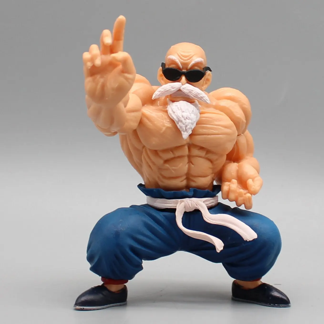 10cm Dragon Ball CS Muscle Strengthening Wu Tian Teacher Master Roshi hand-made anime model ornaments around