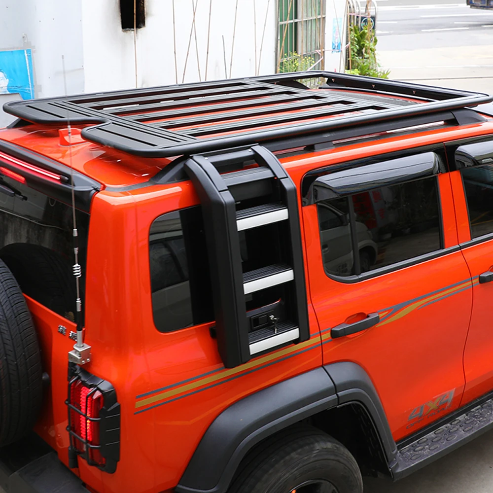 Suitable for 2021-2025 Tank 300 side climbing ladder, original car installation folding ladder, dedicated side climbing ladder