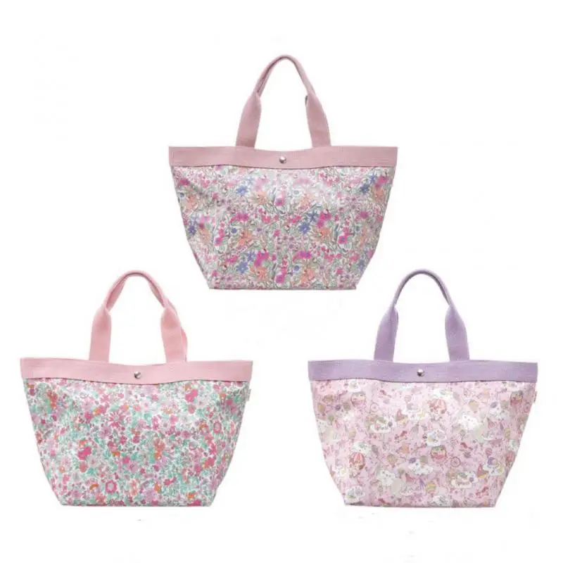 

Косметичка Hello Kittys Sanrios, водонепроницаемая большая сумка, дорожная сумка Kawaii, сумки для покупок на одно плечо с сердечком для девочек, большая вмести...