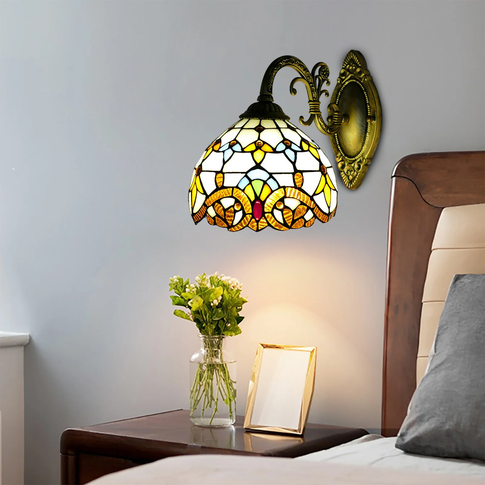 

Tiffany Style Wall Sconce Stained Glass Shade Wall Lamp Indoor Lighting Fixture Vintage Antique Light for Bedroom Living Room