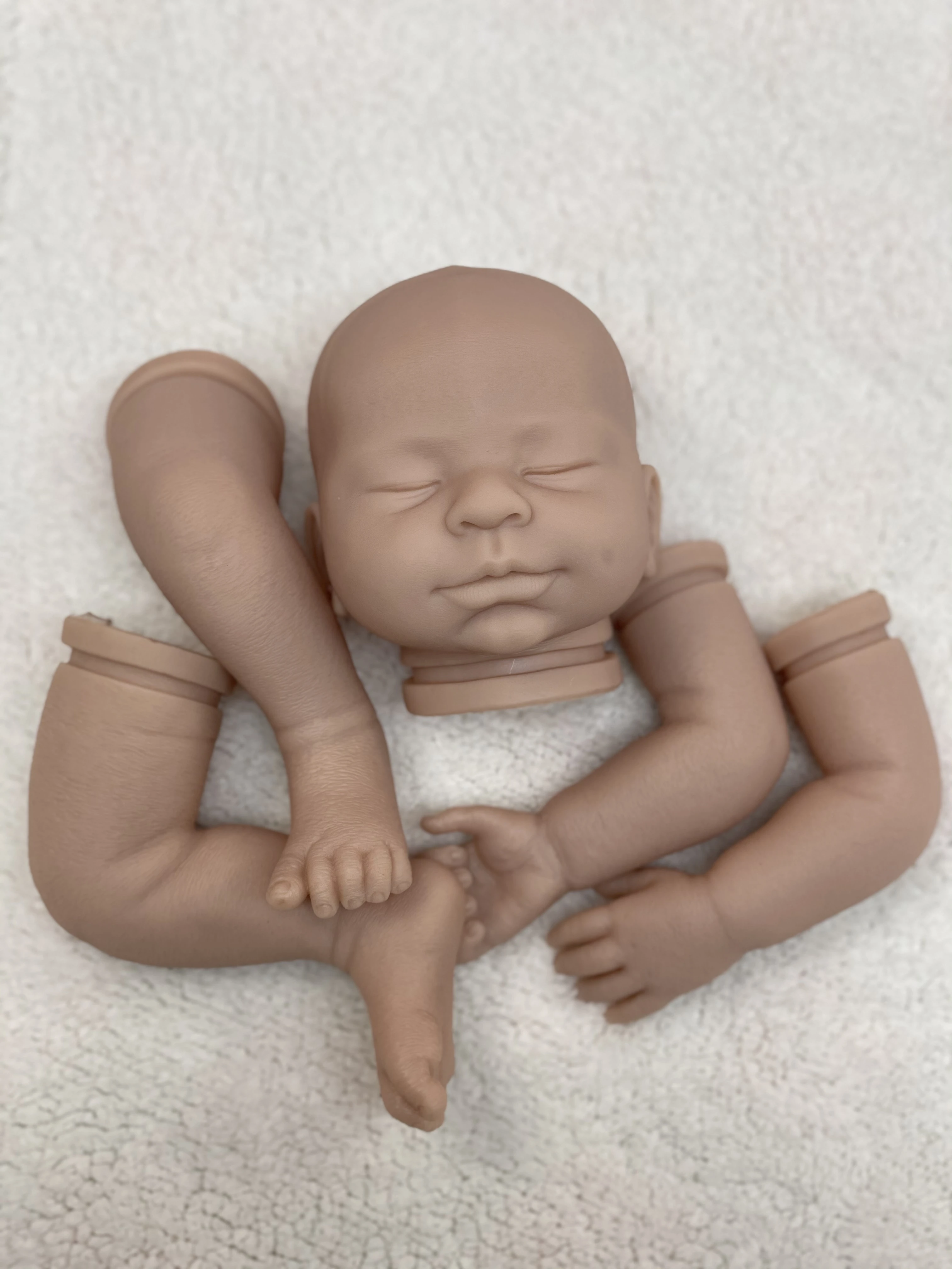 50CM Bebé Reborn Doll Kits With Realistic Skin Wrinkles Painted/Unpainted Sleeping Newborn Baby Soft Vinyl Unfinshed Kit Toys