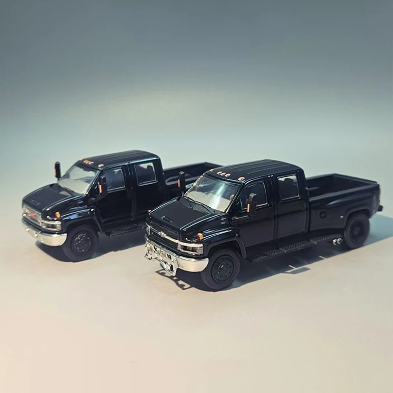 GOC 1:64 Scale Diecast Alloy GMC Topkick Pickup Truck Toys Cars Model Classics Adult Gifts Collection Souvenir Static Display