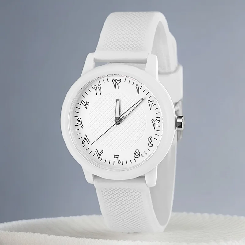 

2025 Nem Stylish Small Dial Ladies Watch Minimalist Silicone Strap Analog Quartz Wristwatch Student Watch Women Wristwatch Gift