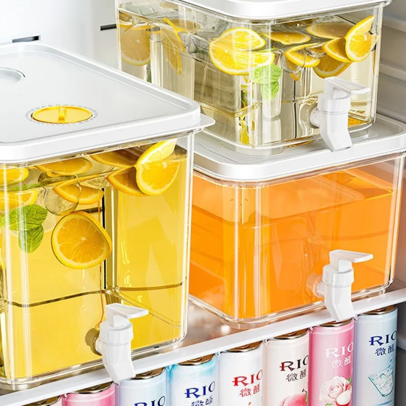 Диспенсер для воды большой емкости с пищевым пластиковым кувшином для хранения в холодильнике для лимонного чая, напитков, домашней кухни Диспенсер для воды большой емкости с пищевым пластиковым кувшином для хранения в холодильнике для лимонного чая, напитков, домашней кухни