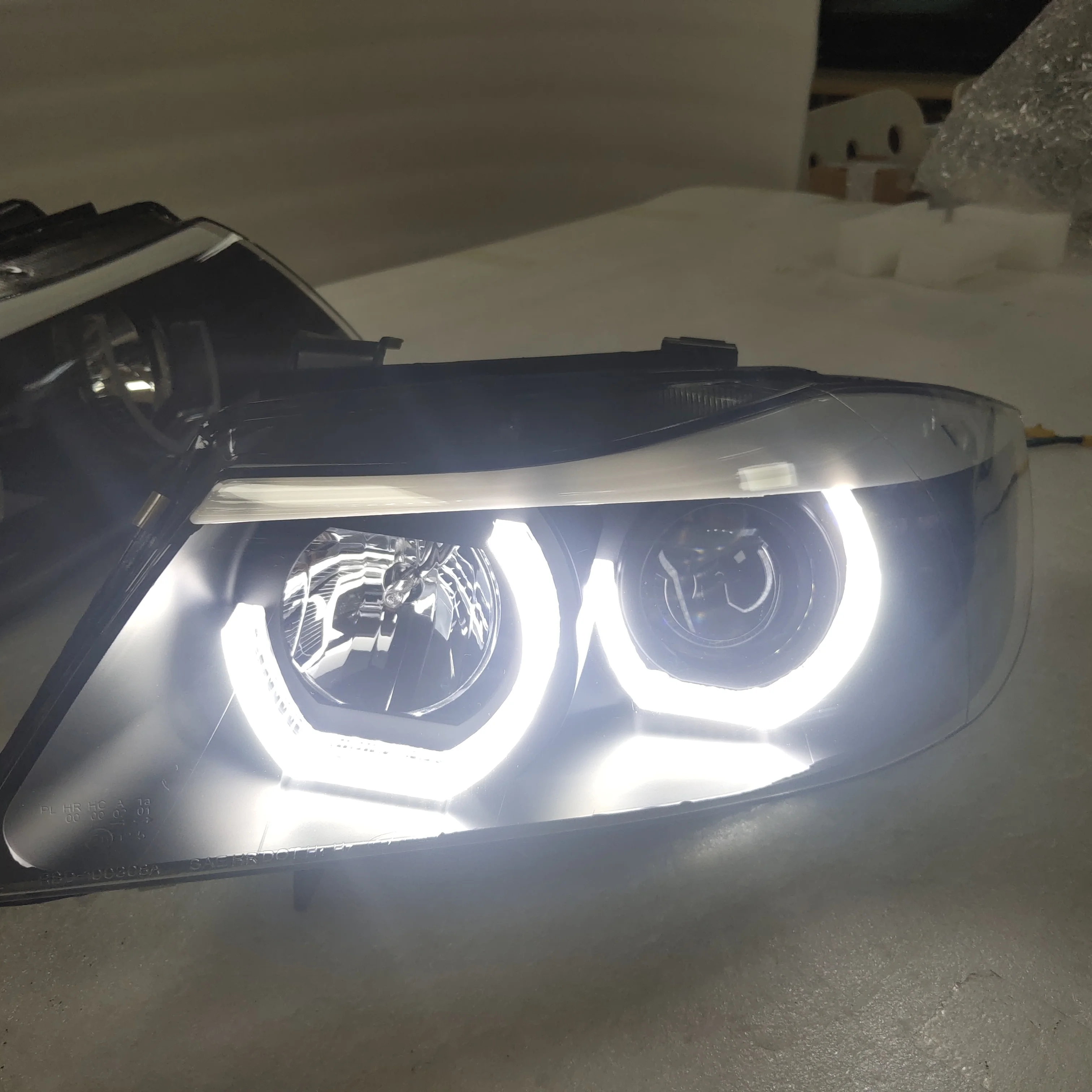 لسيارات BMW E90 330I 320I 318i Led عيون الملاك المصباح JY