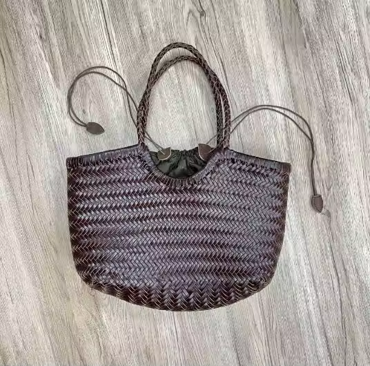 sac de plage, sac en cuir, sac tressé, sac vintage, sac fourre-tout, sac d'épaule,