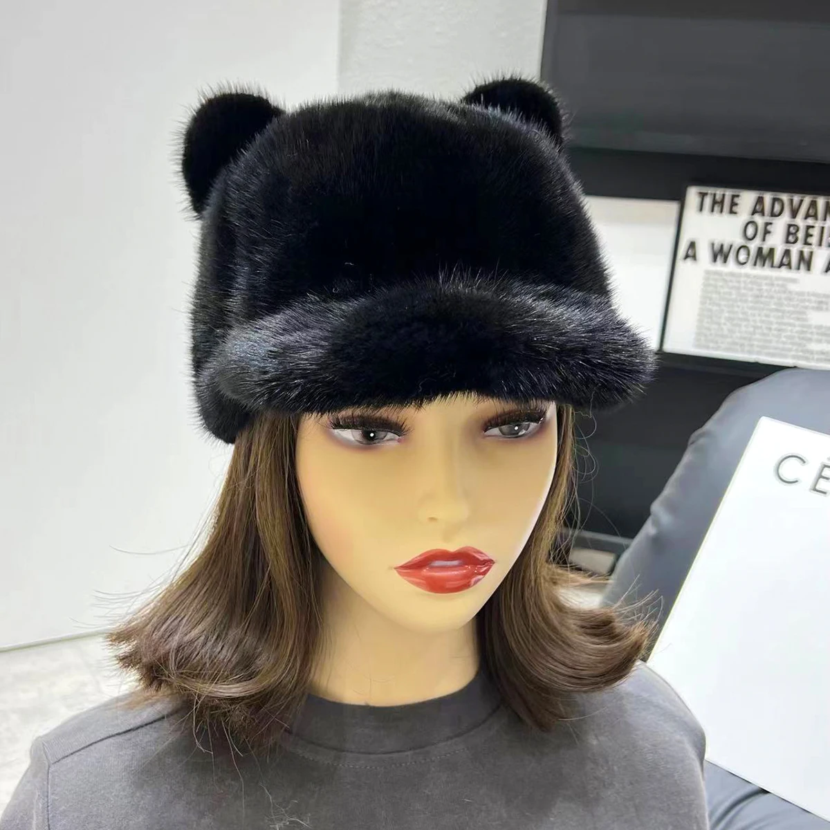 Genuine Mink Fur Hat Cute Cat\'s Ears Hat Black Small Tail Fur Hat Luxury Duck Tongue Caps Casual Ear Protection Baseball Hats