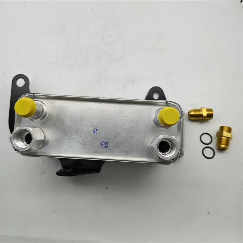 

Tractor Transmission Oil Cooler Oil RE201108 68004317AA For John Deere 7710 7810 315SJ 310J 310SJ