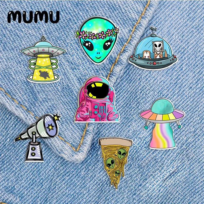 2023 New Telescope with UFO Lapel Pin Alien Acrylic Brooches Handmade Epoxy Jewelry Shirt Bag Badge