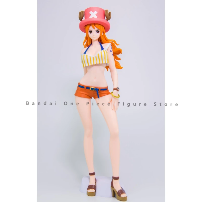 In magazzino originale Bandai One Piece Sweet Style Pirates Nami Action Figures giocattoli di animazione regali modello Anime Genuine