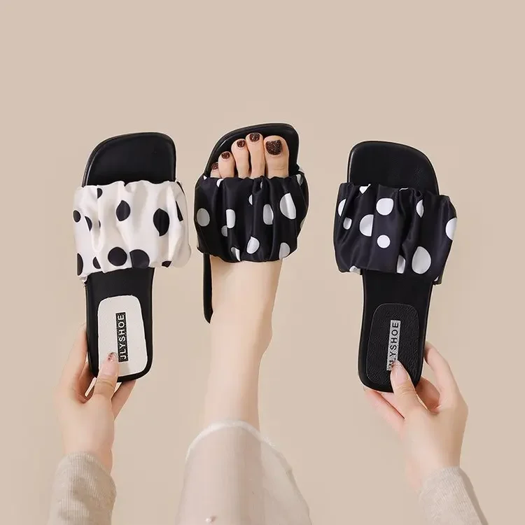 2026 Sommer Damen Plateau-Slipper mit dicker Sohle, Vintage Polka Dot Schuhe, Outdoor Square Toe Strand- und Urlaubssandalen – Detail 23