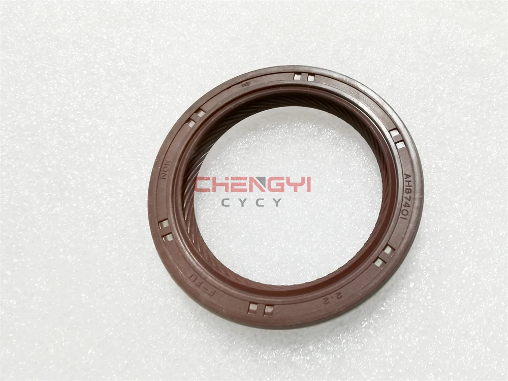 6G72 Engine Crankshaft Front Oil Seal For Mitsubishi Pajero Montero V33W V43W V73W V77W V93W V97W MD120700 MD372249 MD168055