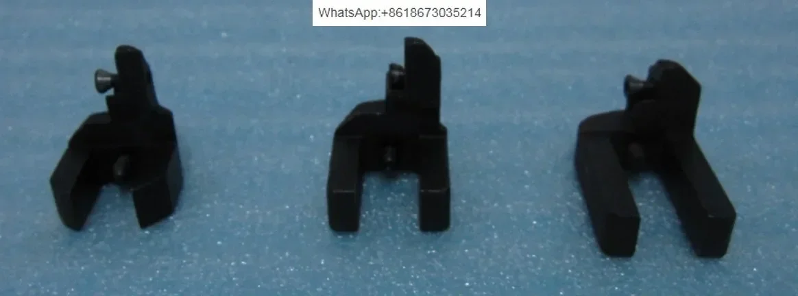 

Universal valve seat reamer, tool holder