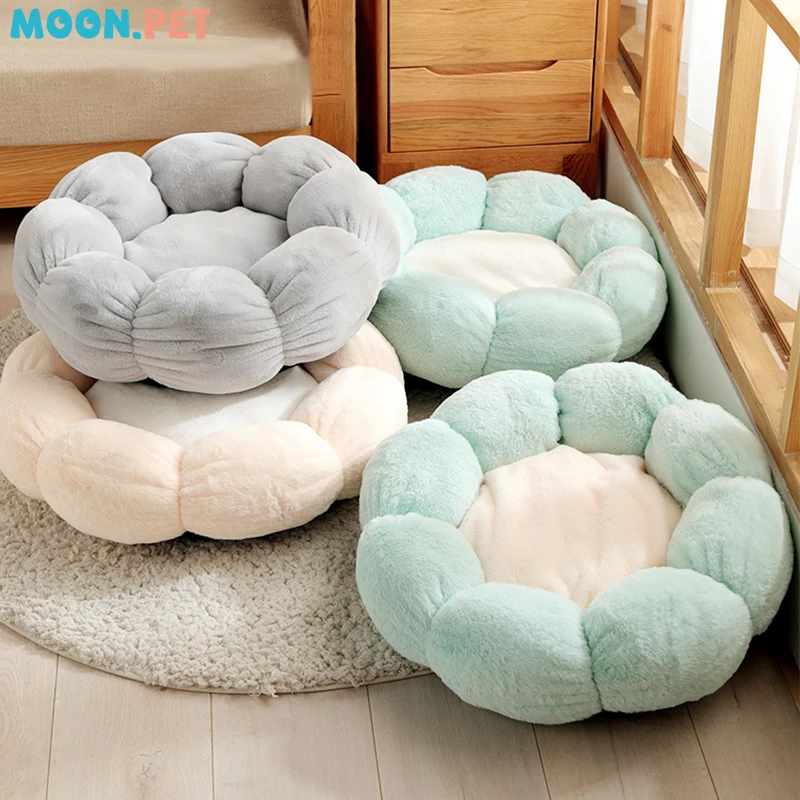 Unique Flower-Shaped Cat Nest Comfortable Sleep Autumn and Winter Dog Nest Closed Cat Nest Winter Warm Pet Supplies