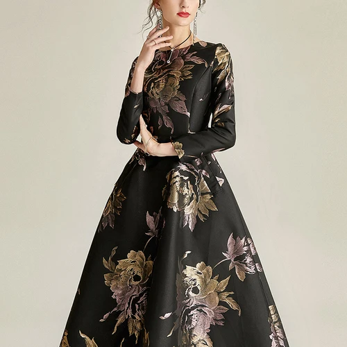 שמלות מוכנות ללבוש