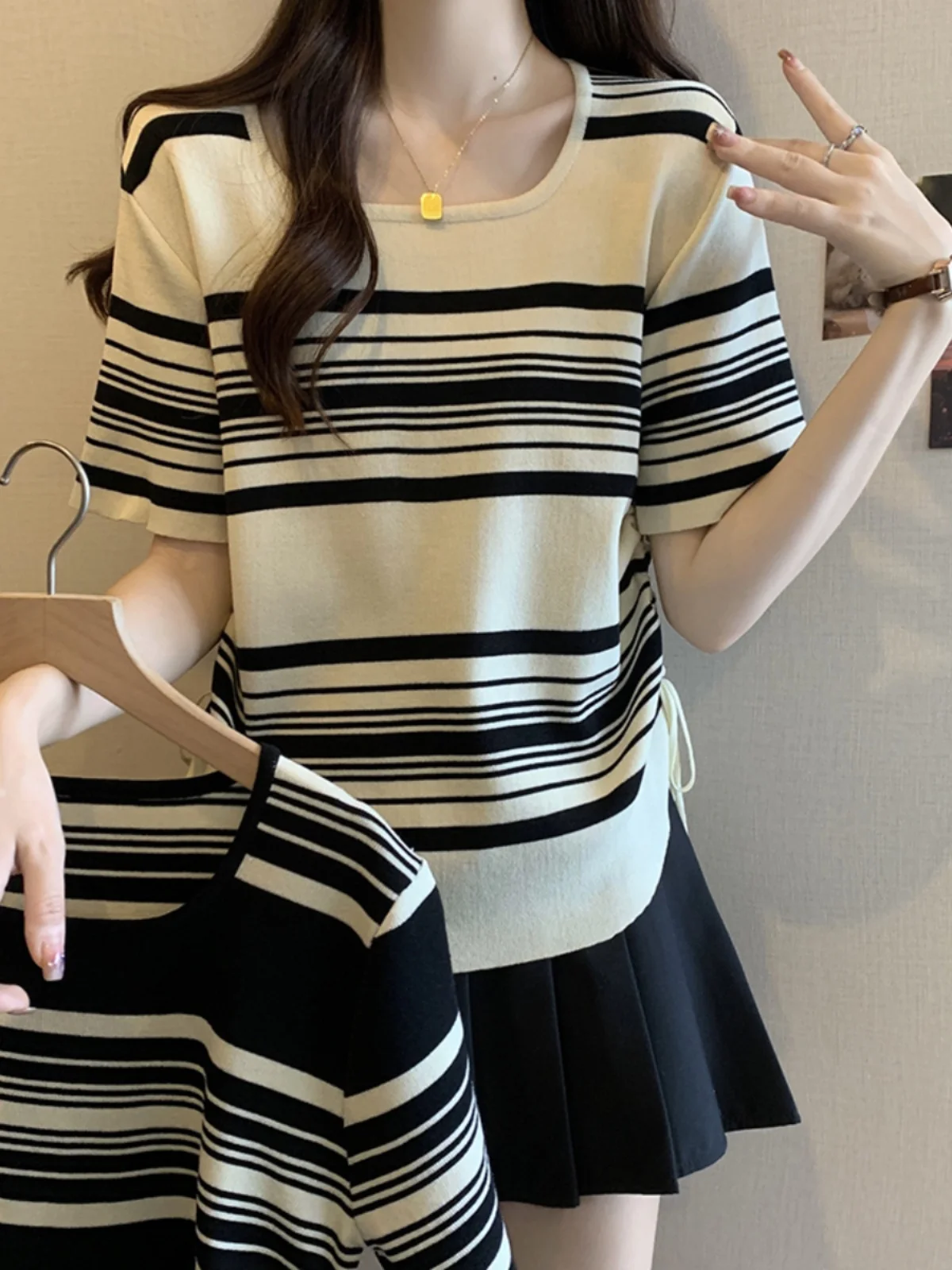 

Женская летняя футболка больших размеров из ледяного шелка в полоску, с квадратным вырезом, утягивающая, с коротким рукавом, в уличном стиле