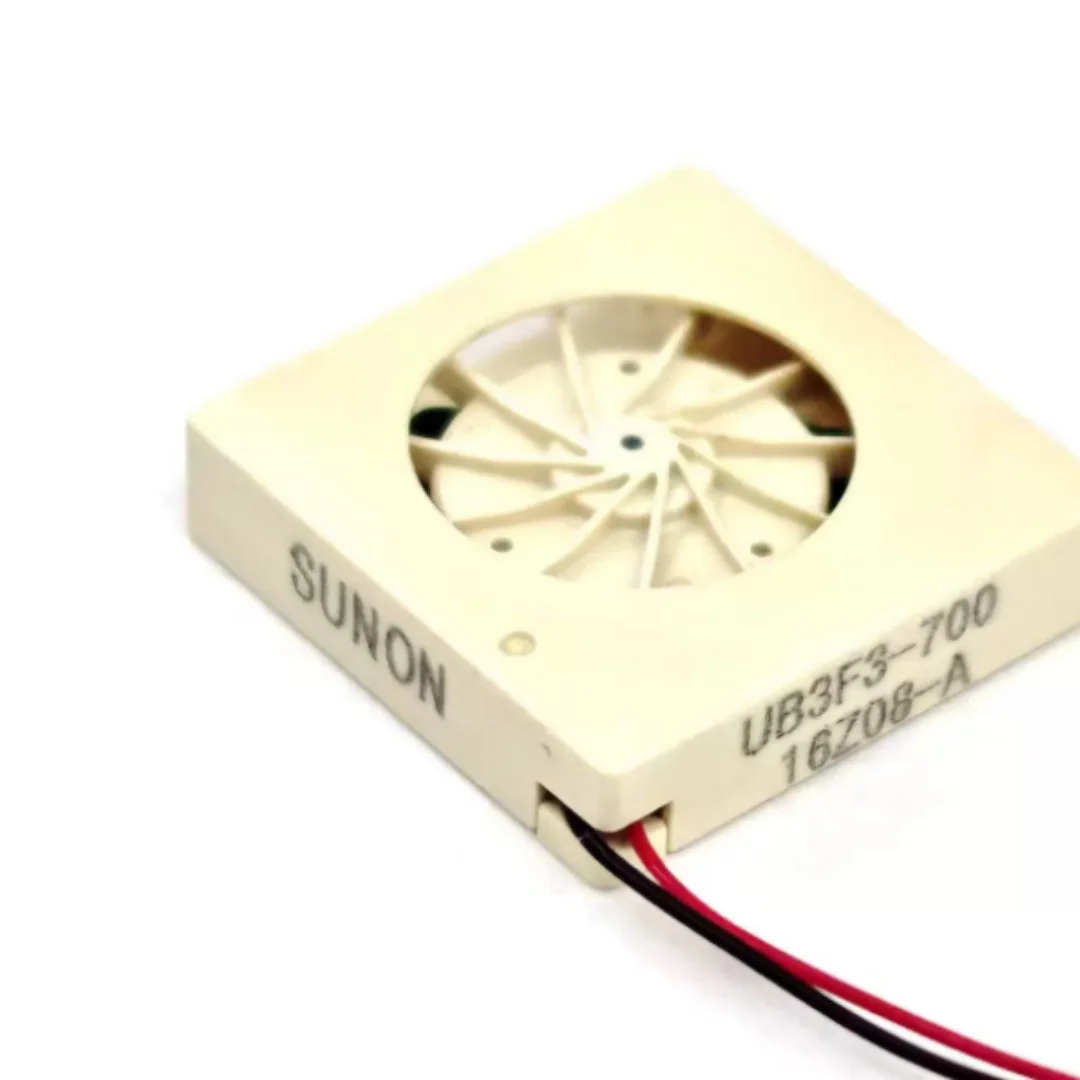 

SUNON UB3F3-700 DC 3.3V 15x15x03mm 2-Wire Miniature cooling fan