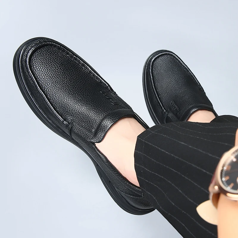 DIMANYU Genuine Leather 2026 New Casual Non-Slip Dad Large Size Middle-Aged Elderly Flat Men's Shoes_vogvips.com
