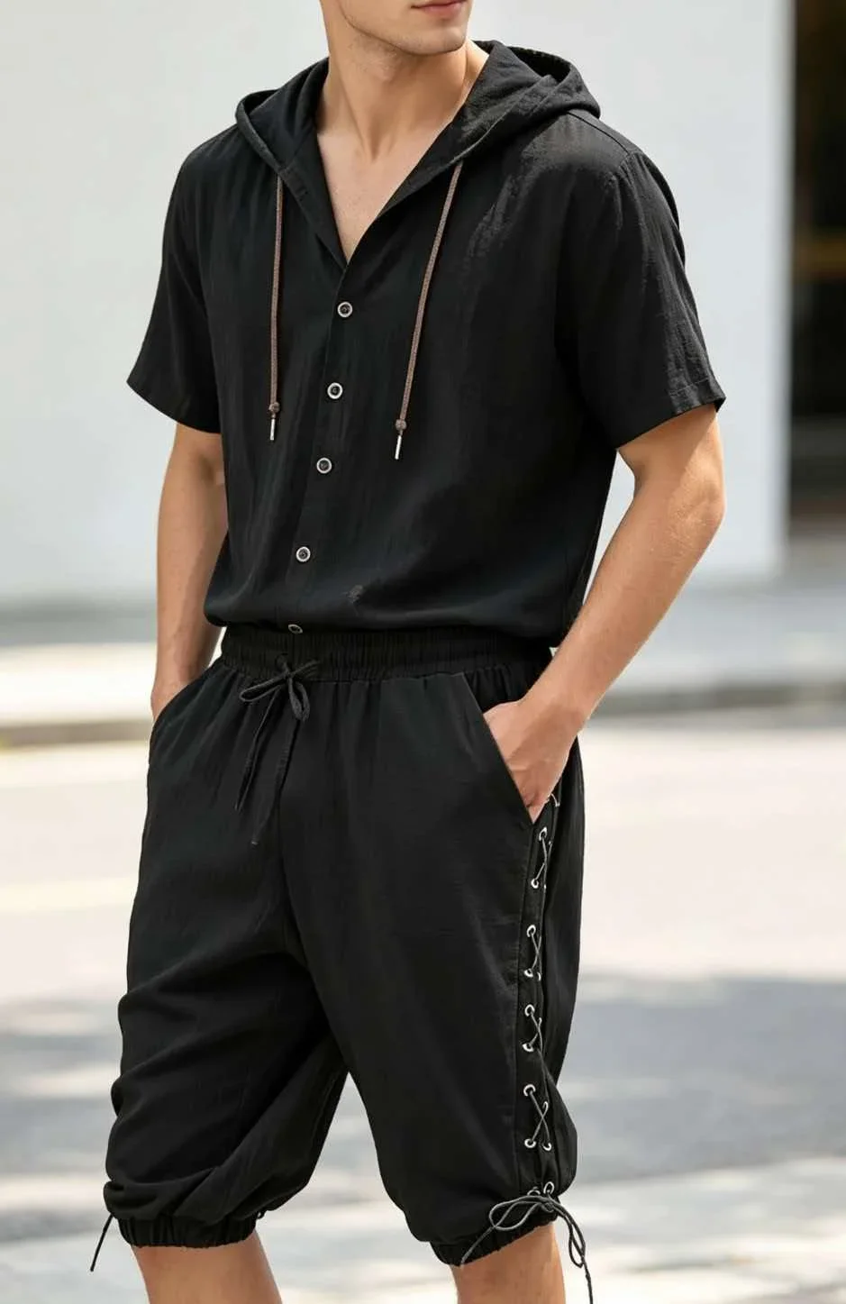 Conjunto de dos piezas para hombre: camisa de manga corta con capucha y pantalones cortos con cintura elástica y cordón ajustable. Ideal para uso casual, en la playa o para el verano.