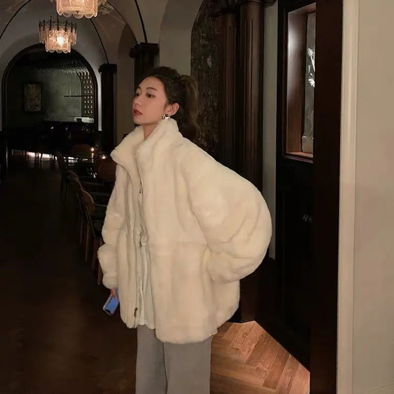 New lambskin fur coat for women mid-length loose and thickened fleece