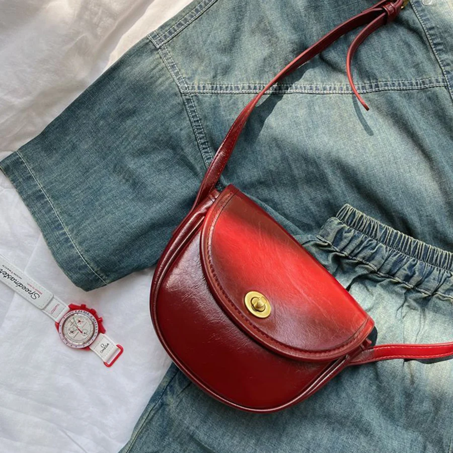 جديد ريترو أحمر داكن الوجه الأعلى حقيبة كروسبودي شبه دائرية رفرف حقيبة بولي Leather جلد صغير السرج حقيبة الهاتف محفظة نسائية للعملات المعدنية أحمر الشفاه حقيبة المرأة