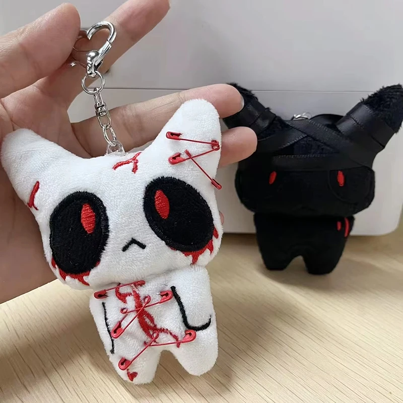 Halloween Horror Plüsch-Schlüsselanhänger Gruselige Blutige Monster-Puppe Gothic Taschenanhänger Gruselige Accessoires für Rucksack Cosplay Party Deko