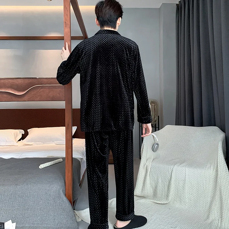Piżama męska z wysokiej jakości czarnego koreańskiego aksamitu, z długim rękawem, na wiosnę i jesień, komplet do spania, strój domowy, komplet zimowy, do noszenia na zewnątrz.