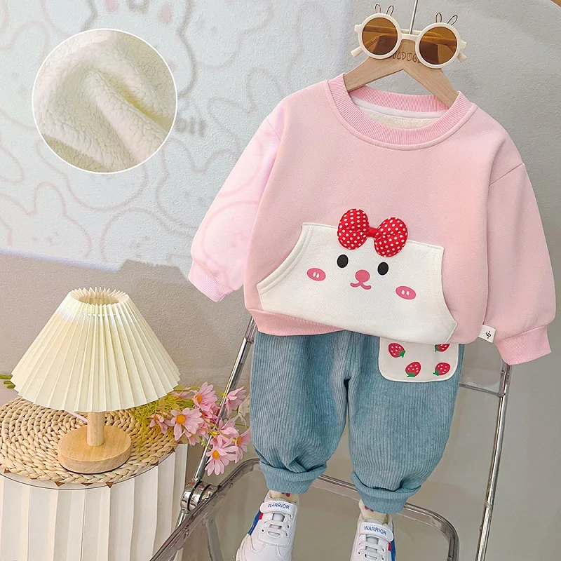 2023 New Boys\' Plush Cartoon Hat Little Bear Printed Long Sleeve Pants Set Girls\' Long Sleeve Warm Cute Set Baby Clothing