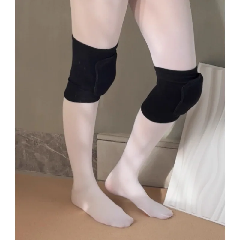 Thick Sponge Padded Knee Pads for Sports Dance Yoga Skating and Floor Protection Unisex Knee Guards for Adults and Children