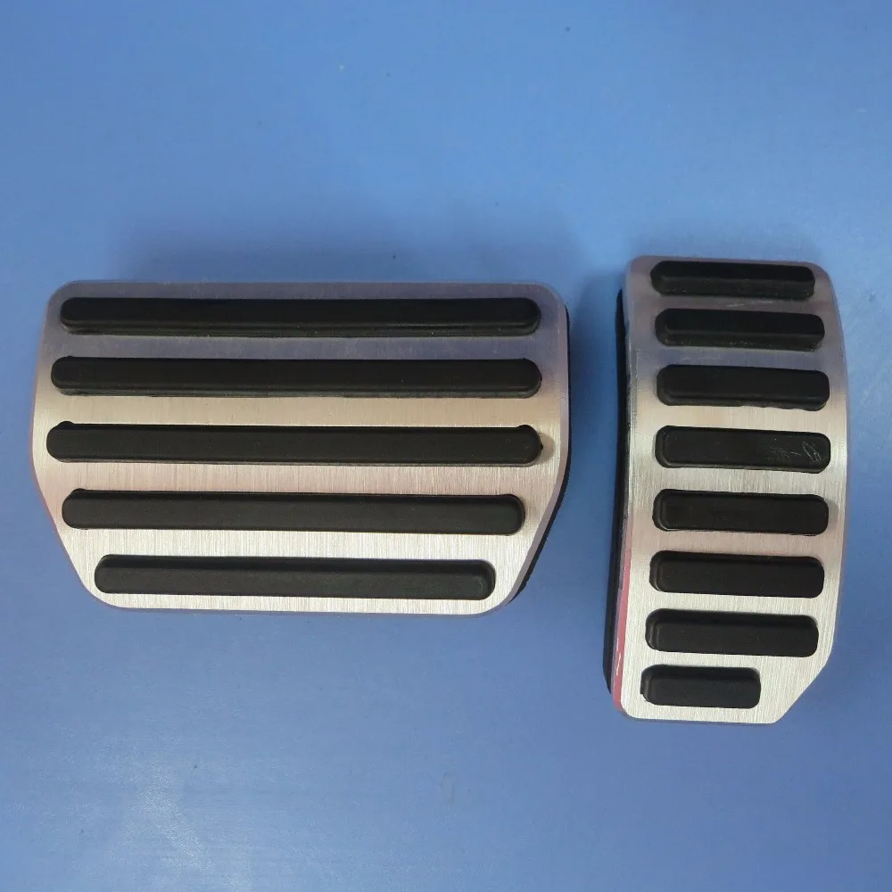DEE Car Accessories Aluminium alloy accelerator gas brake pedal for VOLVO XC60 XC70 S60 S80 V60 V70 AT pedal plate pads covers