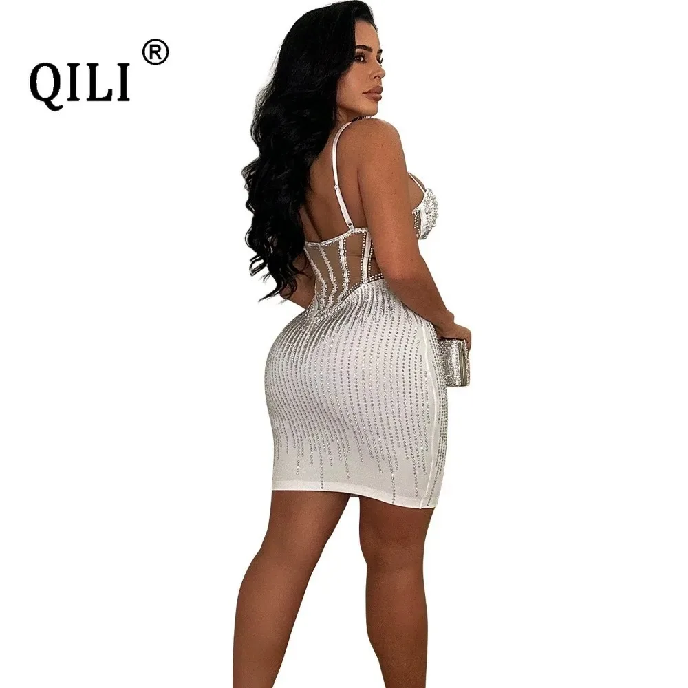 QILI Sexy Mesh Strass Kleid Weiß Midi Party Diamones Ärmelloses Strap Kurzes Kleid Vestidos