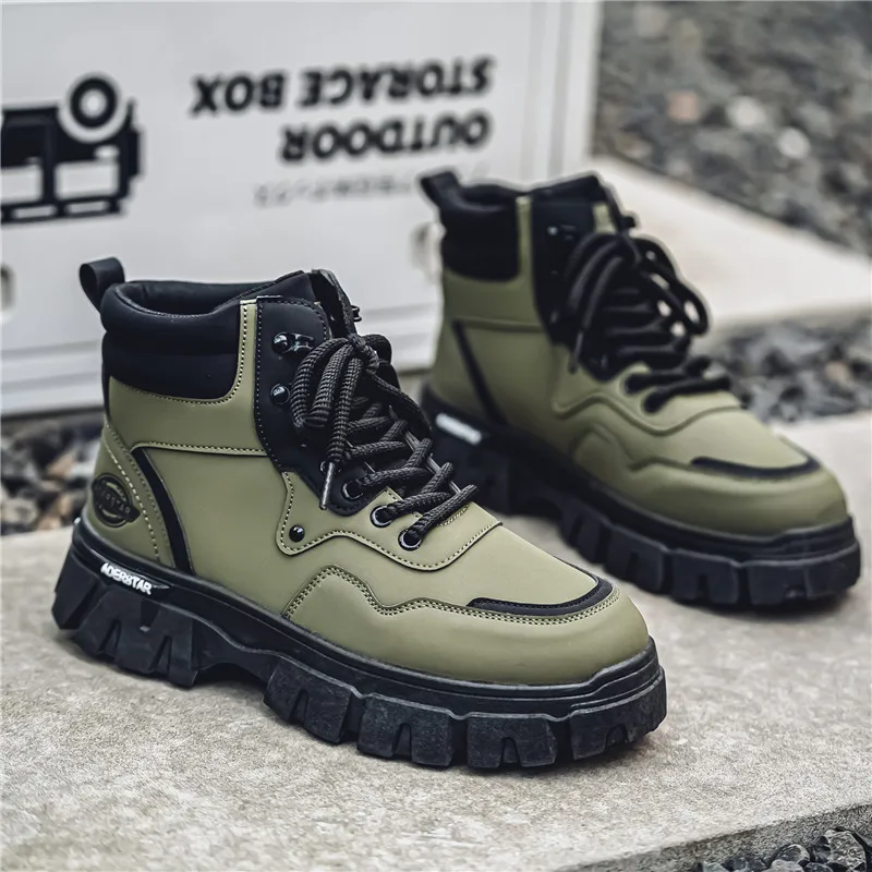 

Hot Sale Designer Men's Boots British Style Motorcycle Boots for Men Comfortable Outdoor Ankle Boots Man Anti Slip Work Boots